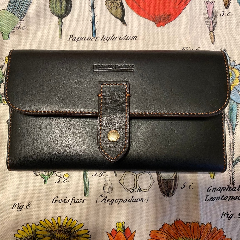 Dooney & Burke - Alto Checkbook Holder Wallet